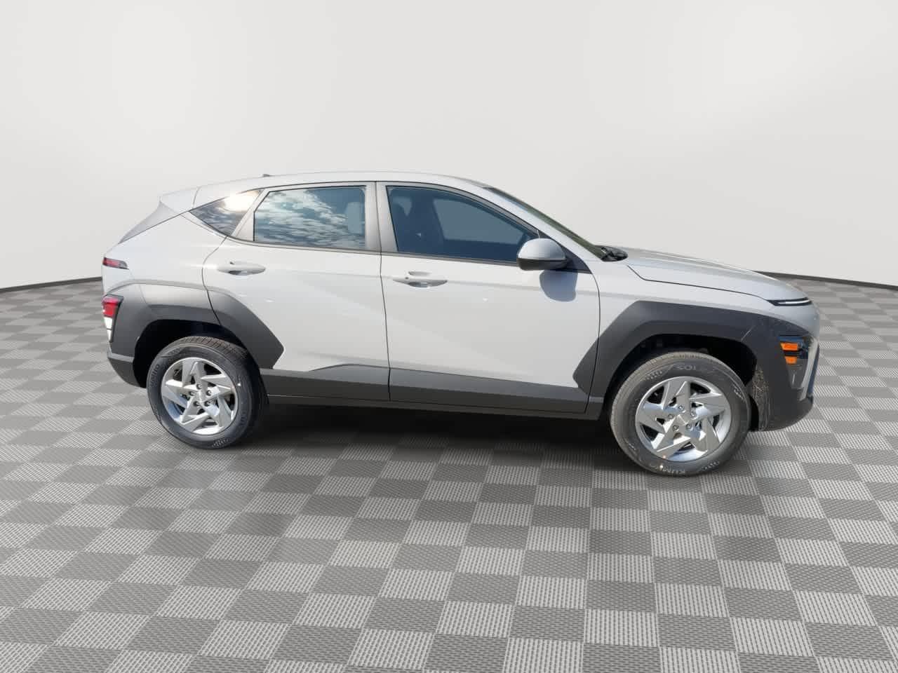 2027 Hyundai Kona Essential - Photo 9