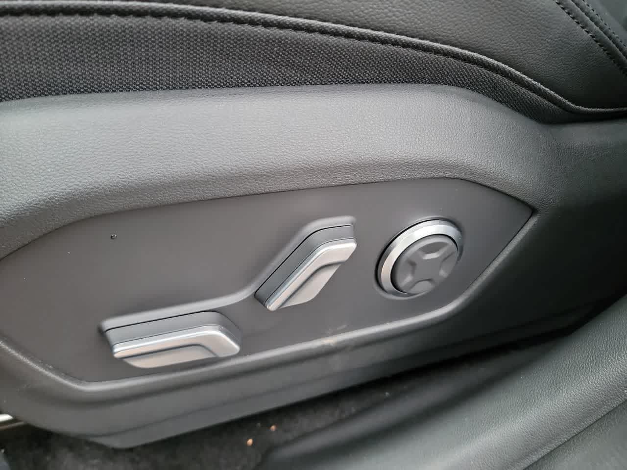 Thumbnail: 2026 Hyundai Santa Fe - 12