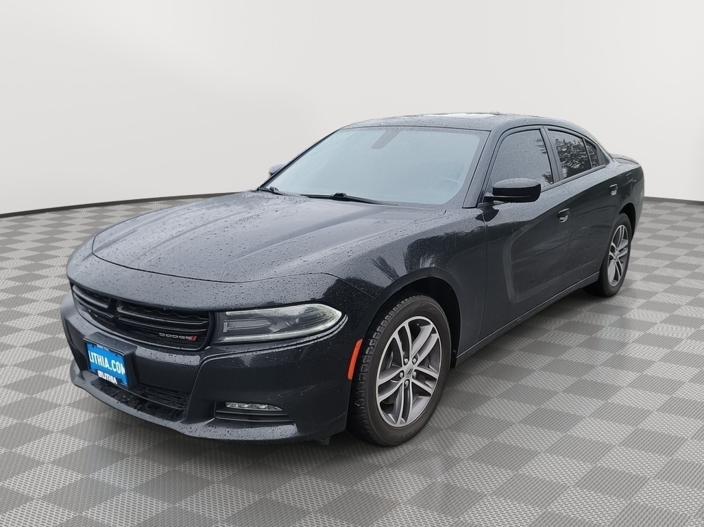 2019 Dodge Charger SXT Hero Image