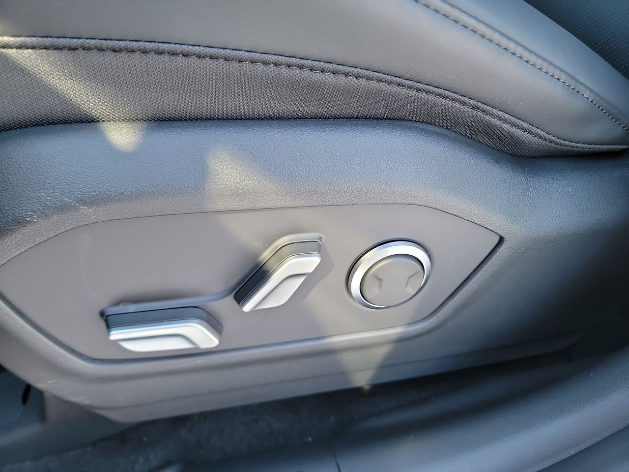 Thumbnail: 2026 Hyundai Santa Fe - 12