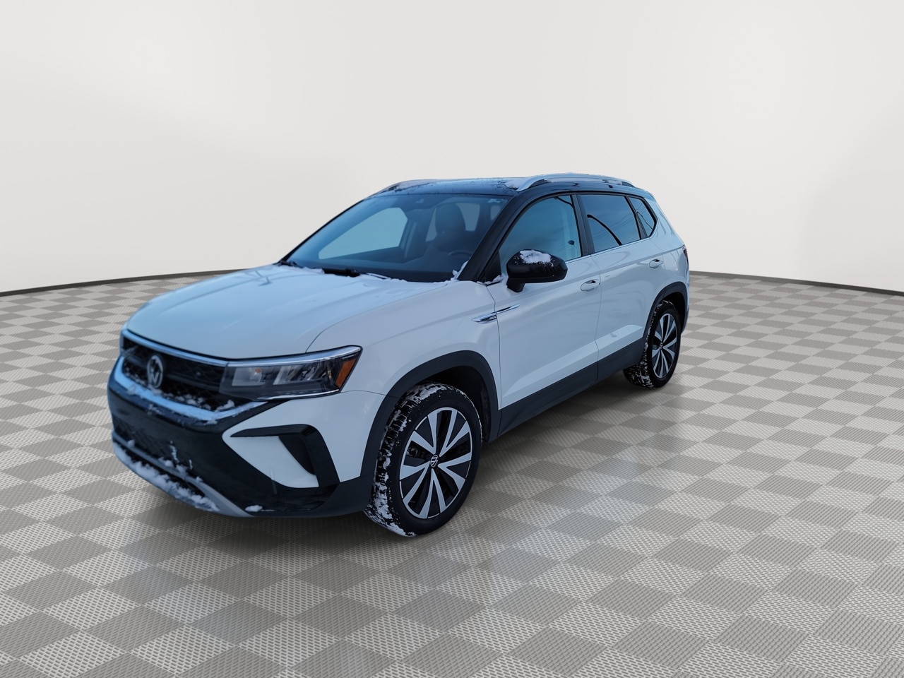 Thumbnail: 2023 Volkswagen Taos - 4