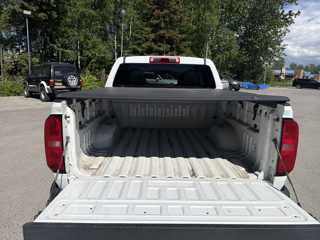 Thumbnail: 2019 Chevrolet Colorado - 21