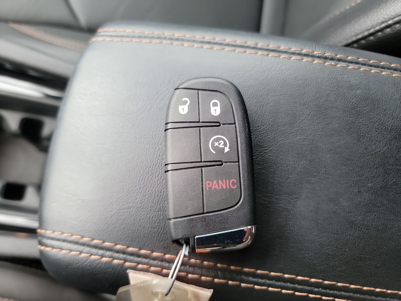 Thumbnail: 2022 Jeep Compass - 23