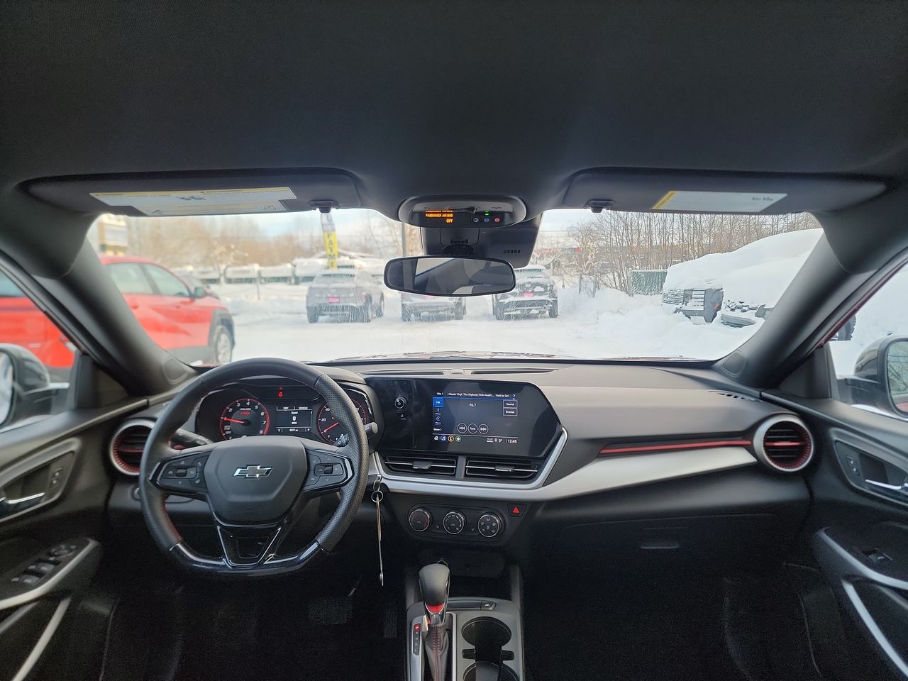 Thumbnail: 2024 Chevrolet Trax - 25