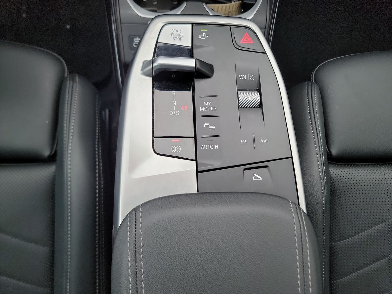 Thumbnail: 2025 BMW X1 - 18