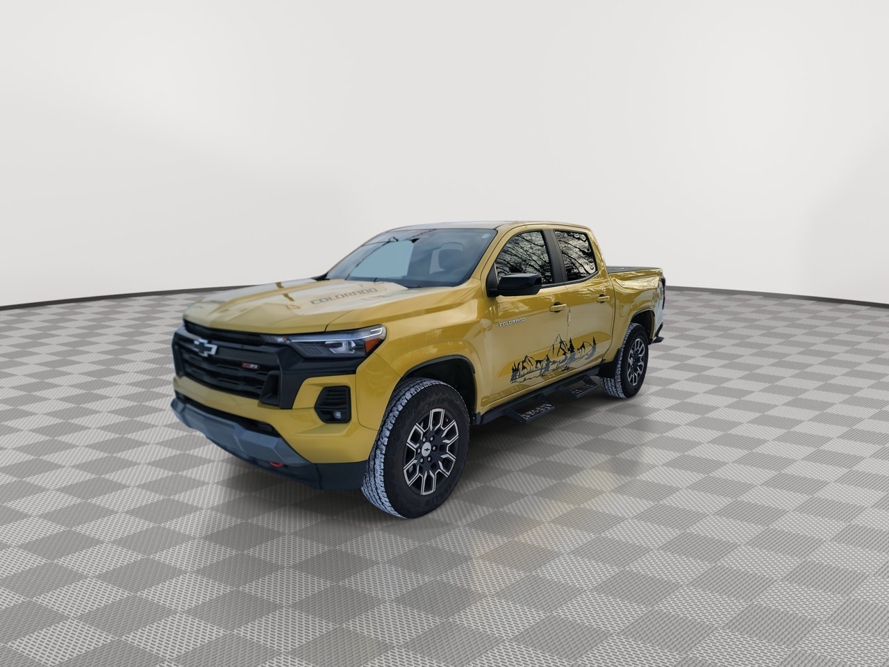 Thumbnail: 2023 Chevrolet Colorado - 4
