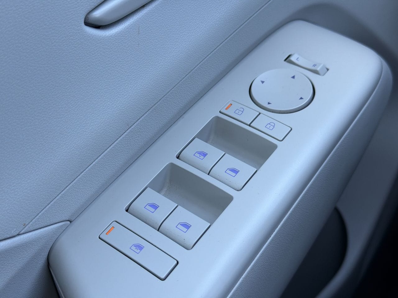 Thumbnail: 2024 Hyundai Kona - 11