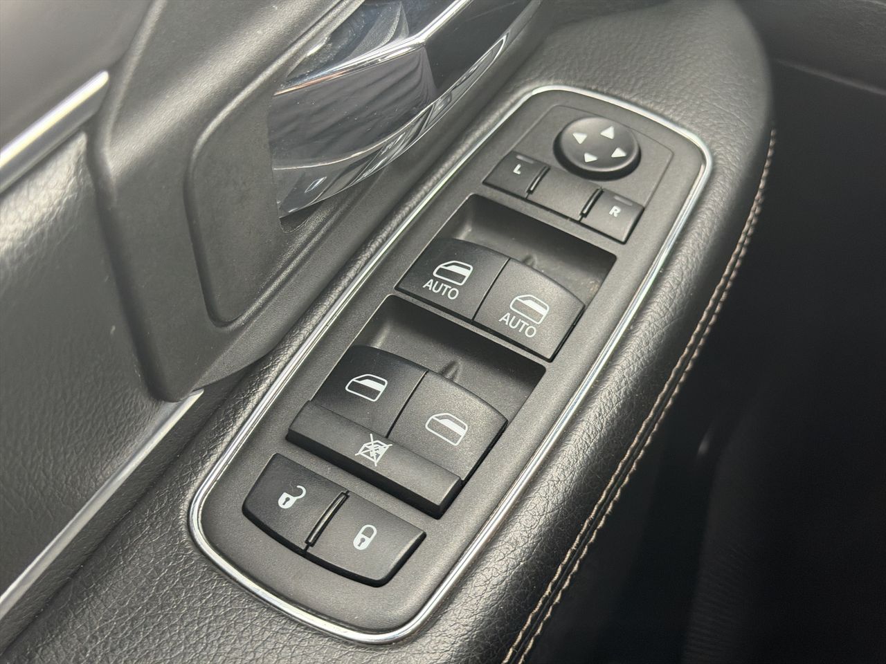 Thumbnail: 2022 RAM 1500 Classic - 11