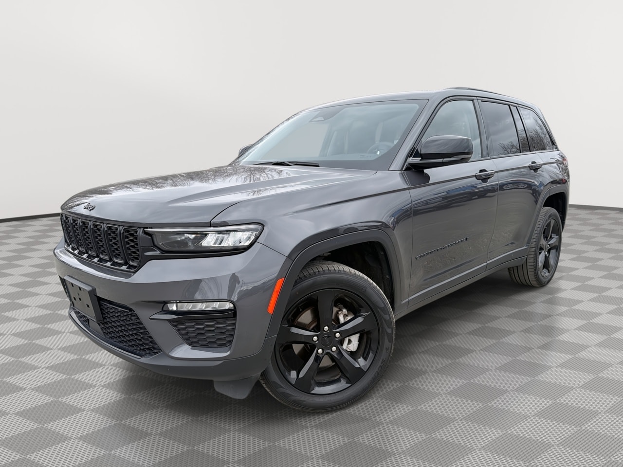 Thumbnail: 2023 Jeep Grand Cherokee - 1