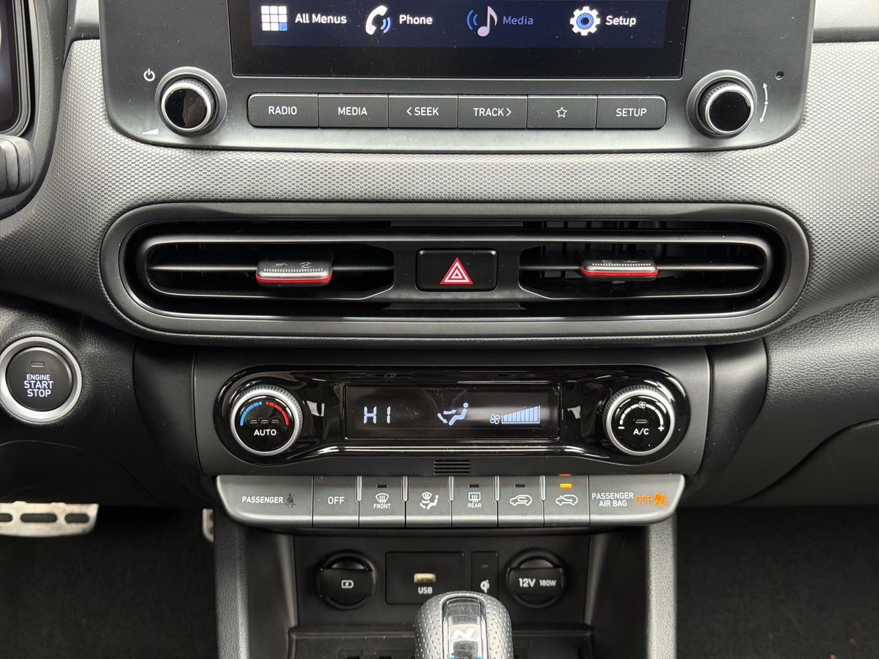 Thumbnail: 2022 Hyundai Kona - 18