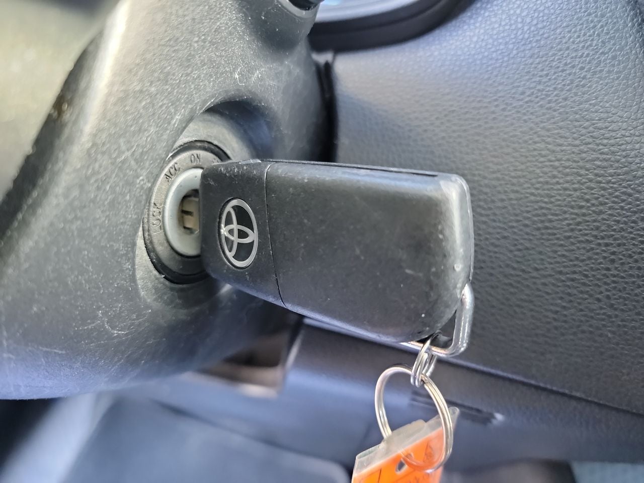 Thumbnail: 2021 Toyota Corolla - 23