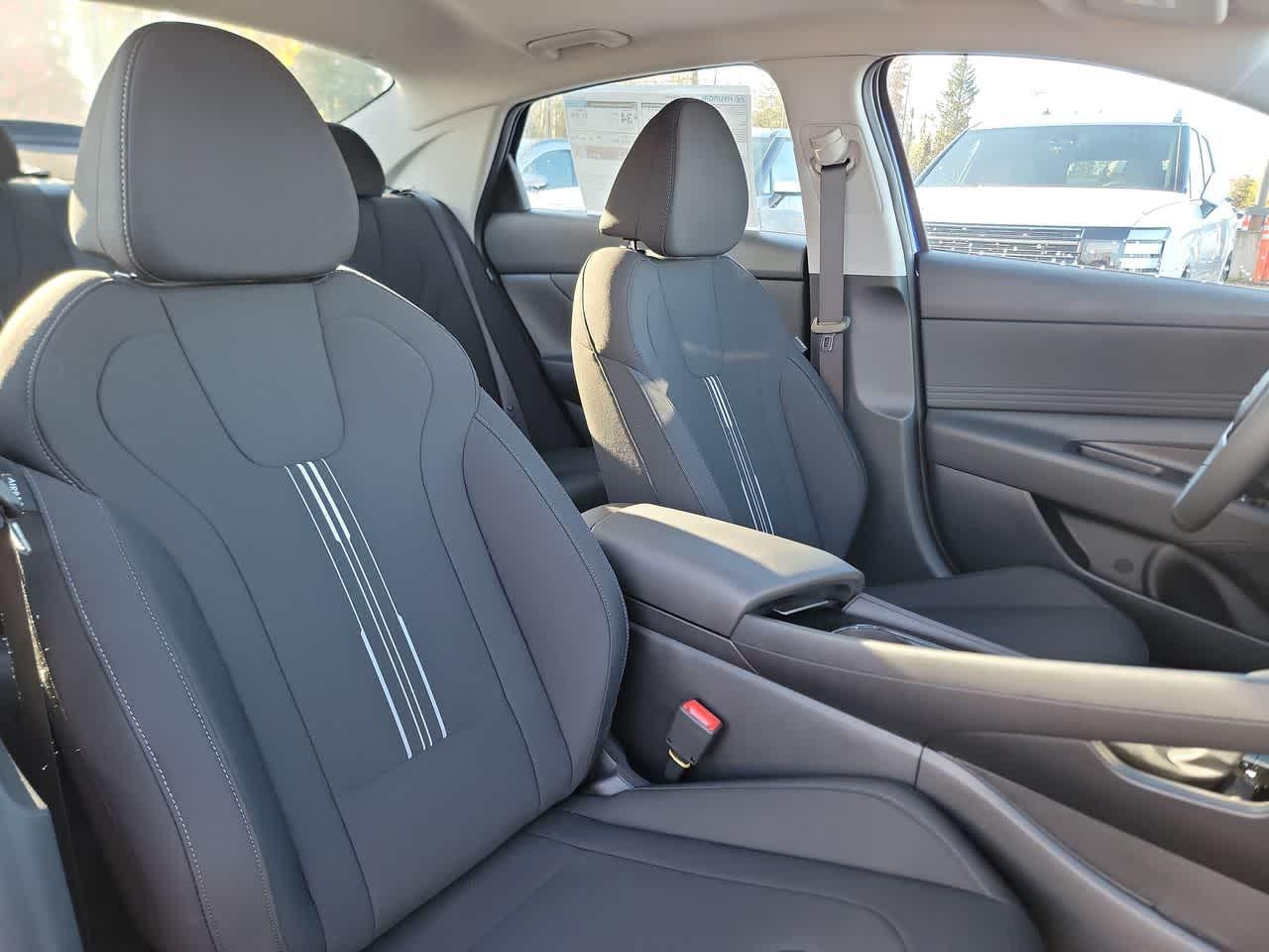 Thumbnail: 2025 Hyundai Elantra - 21