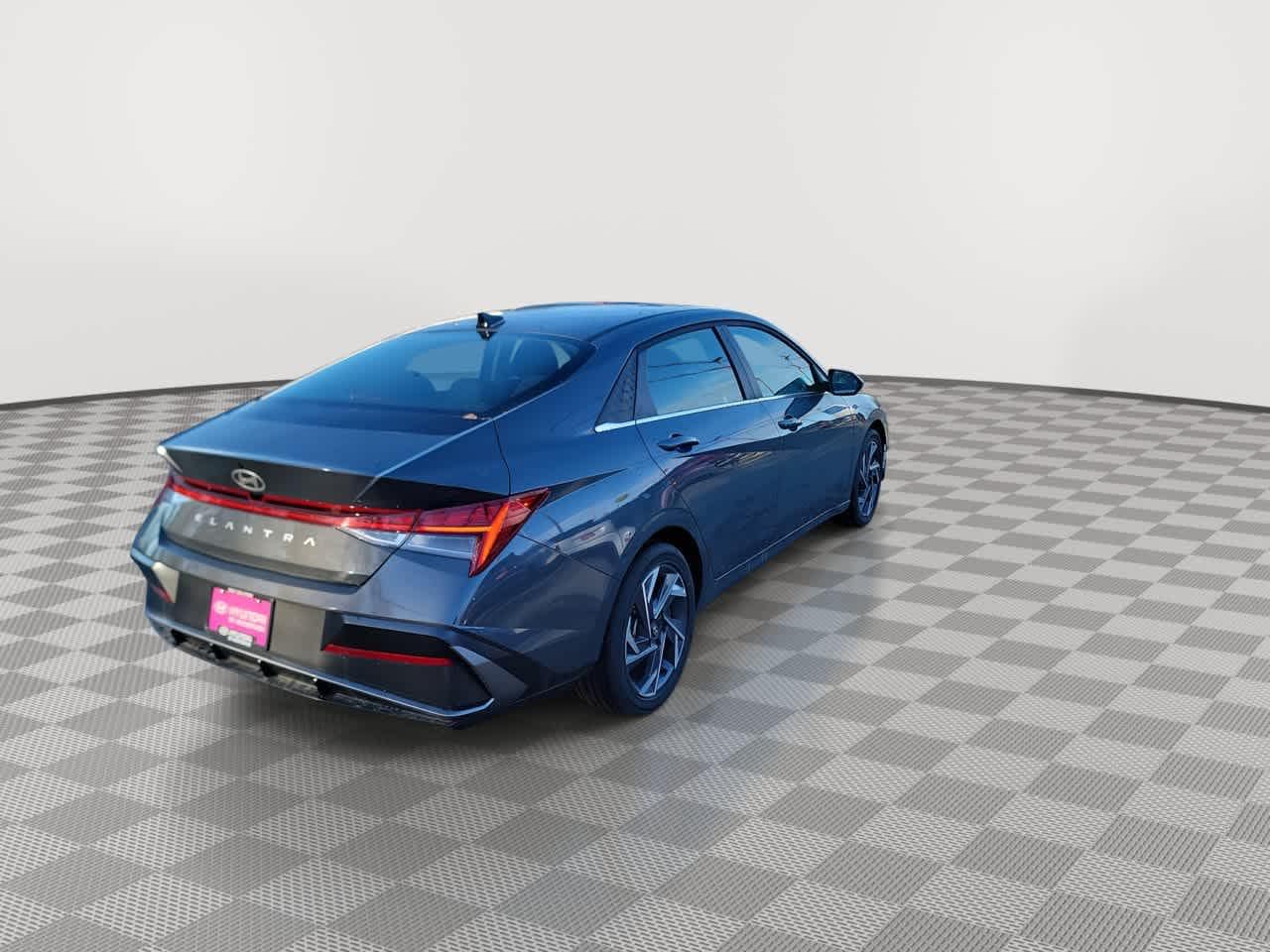 Thumbnail: 2025 Hyundai Elantra - 8