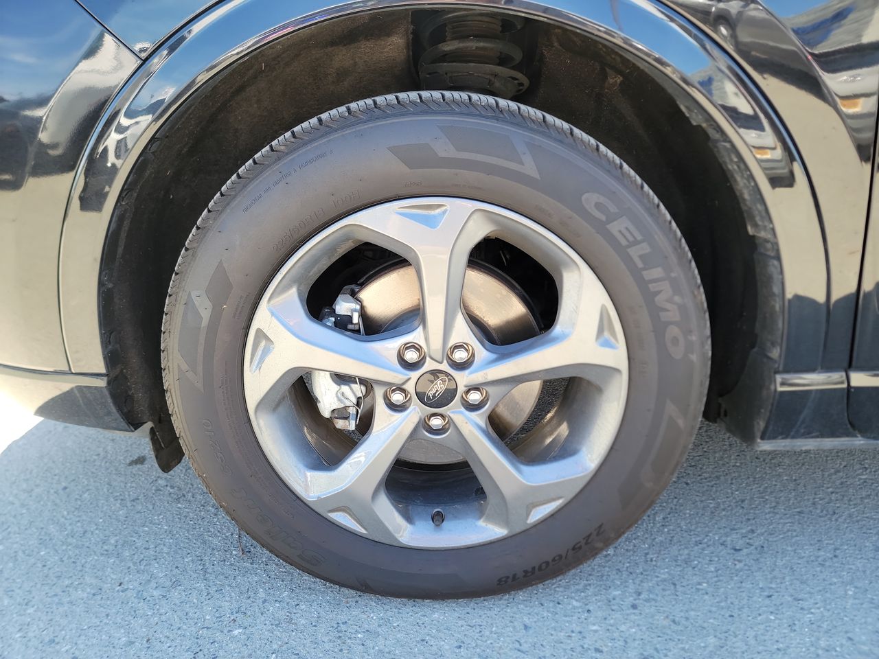 Thumbnail: 2023 Ford Escape - 10