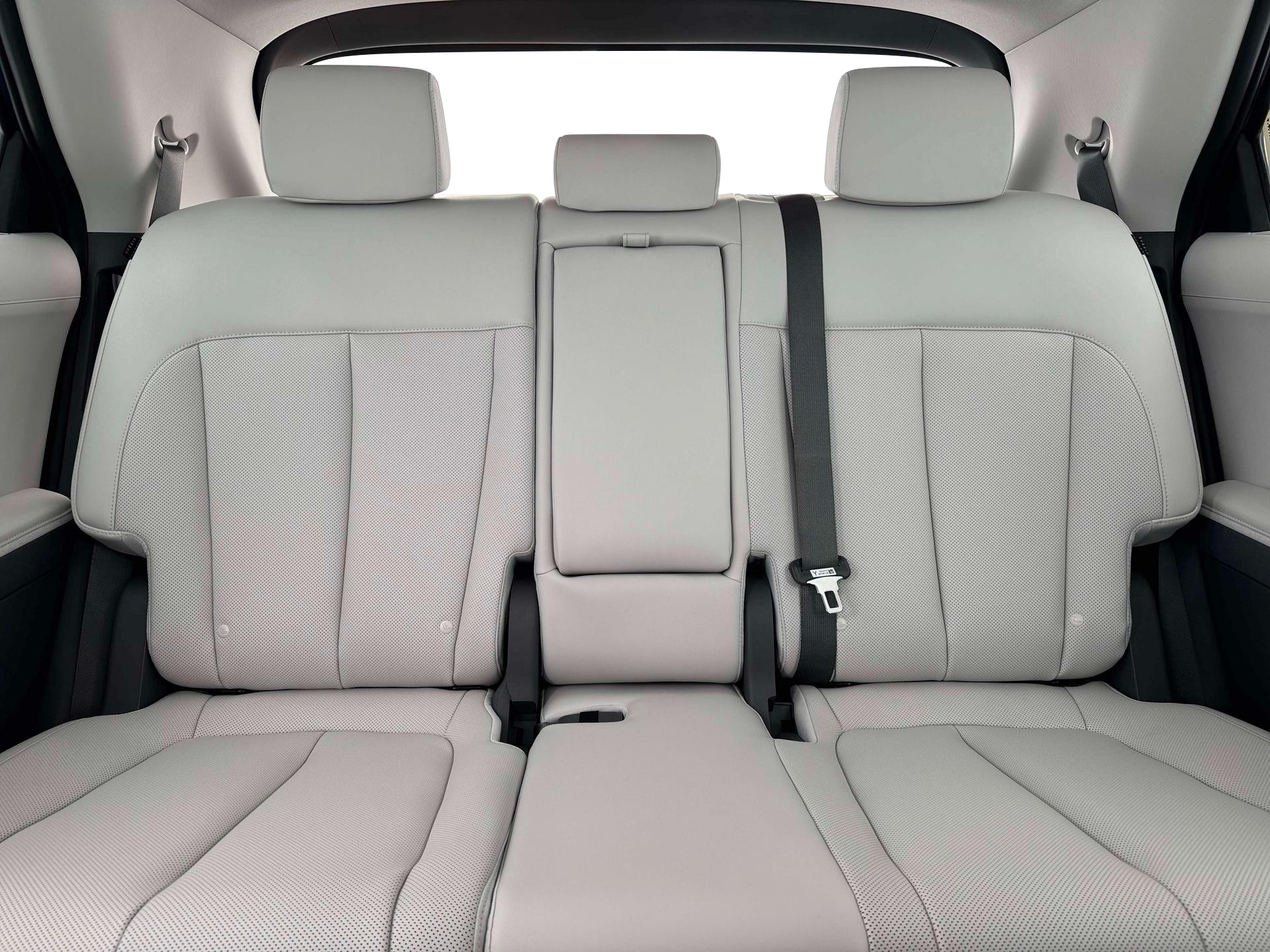 Thumbnail: 2026 Hyundai Ioniq 5 - 16