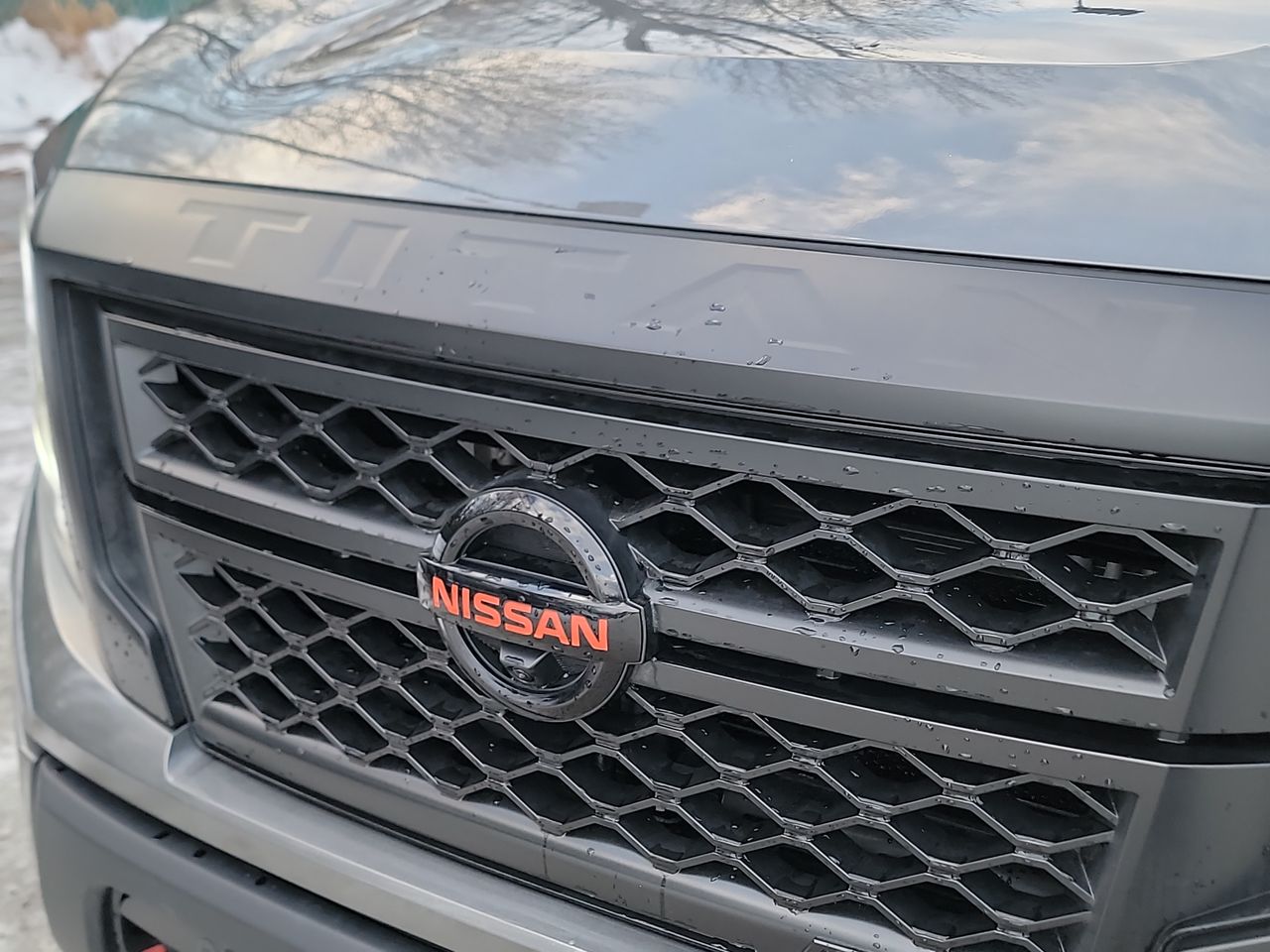 Thumbnail: 2022 Nissan Titan - 25