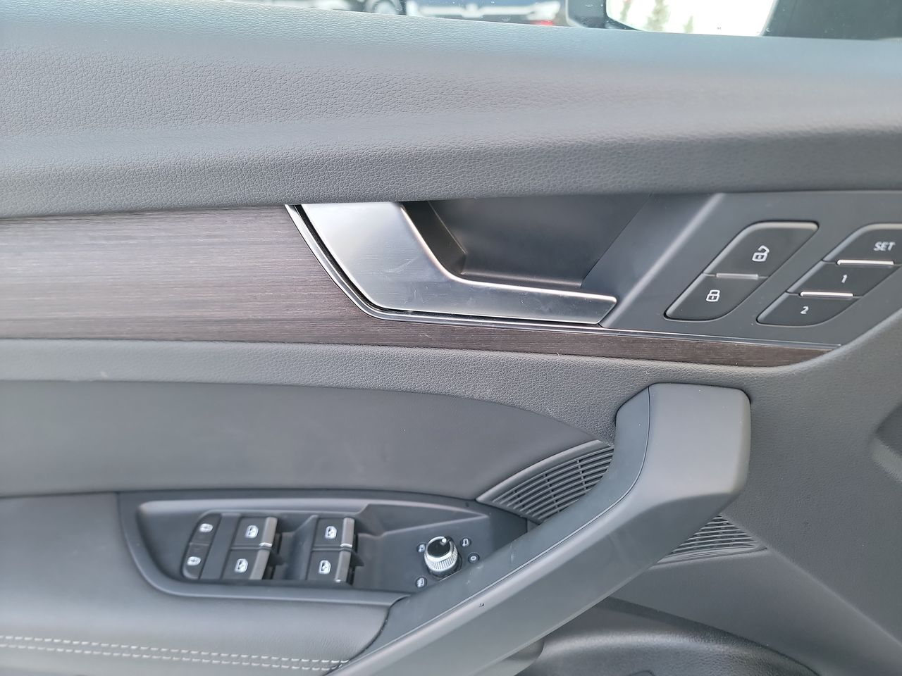 Thumbnail: 2024 Audi Q5 - 11