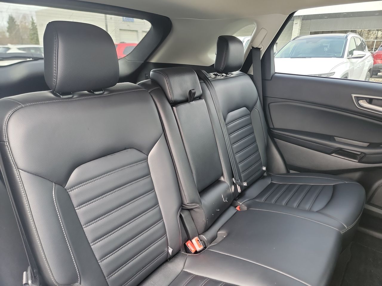 2024 Ford Edge SEL 22