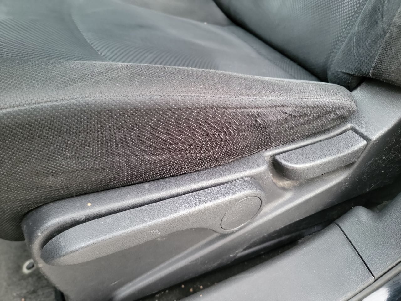 Thumbnail: 2015 Nissan Rogue - 12