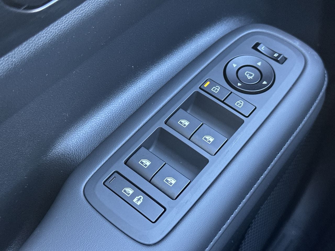 Thumbnail: 2026 Hyundai Santa Fe - 11