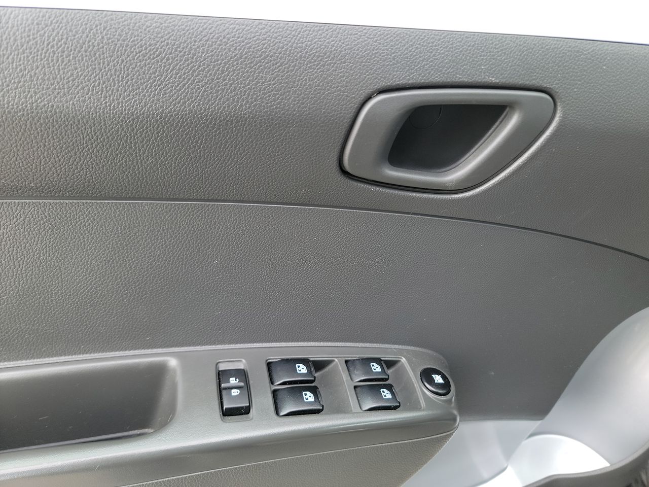 Thumbnail: 2016 Chevrolet Spark - 11