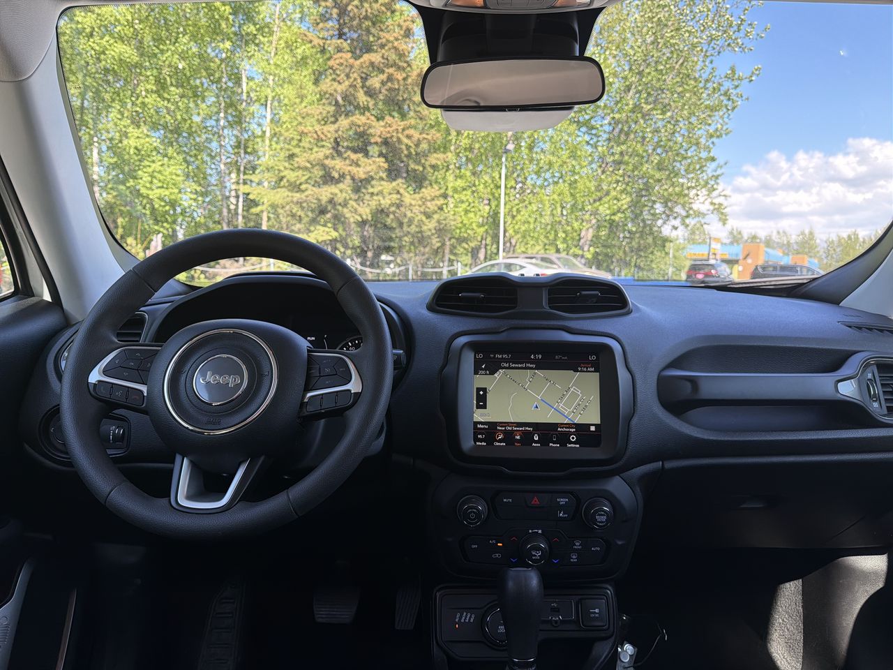 Thumbnail: 2023 Jeep Renegade - 22