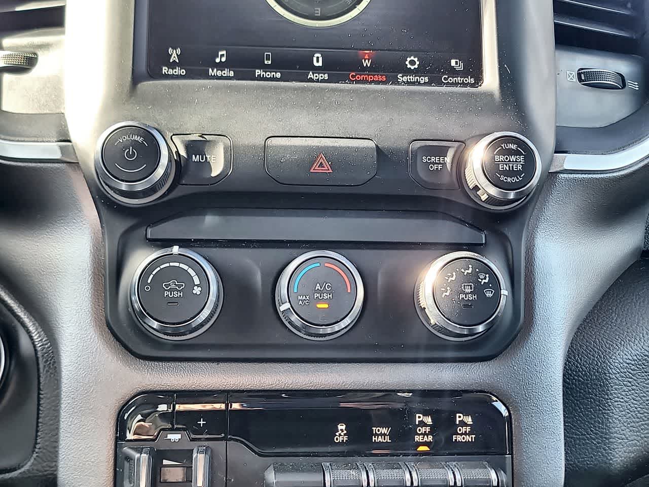 Thumbnail: 2019 RAM 1500 - 19