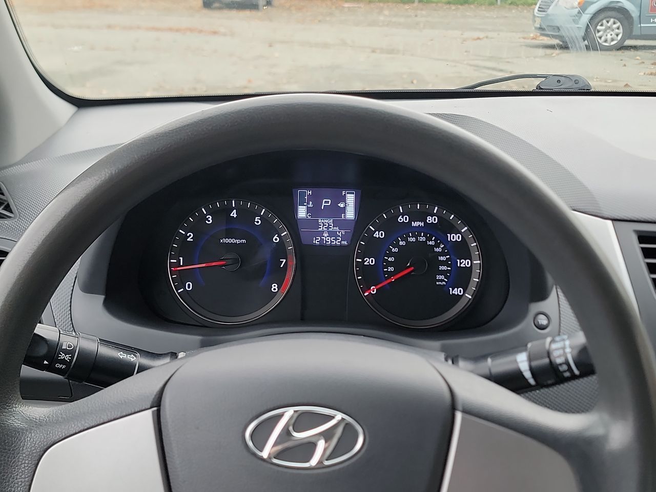 Thumbnail: 2017 Hyundai Accent - 15