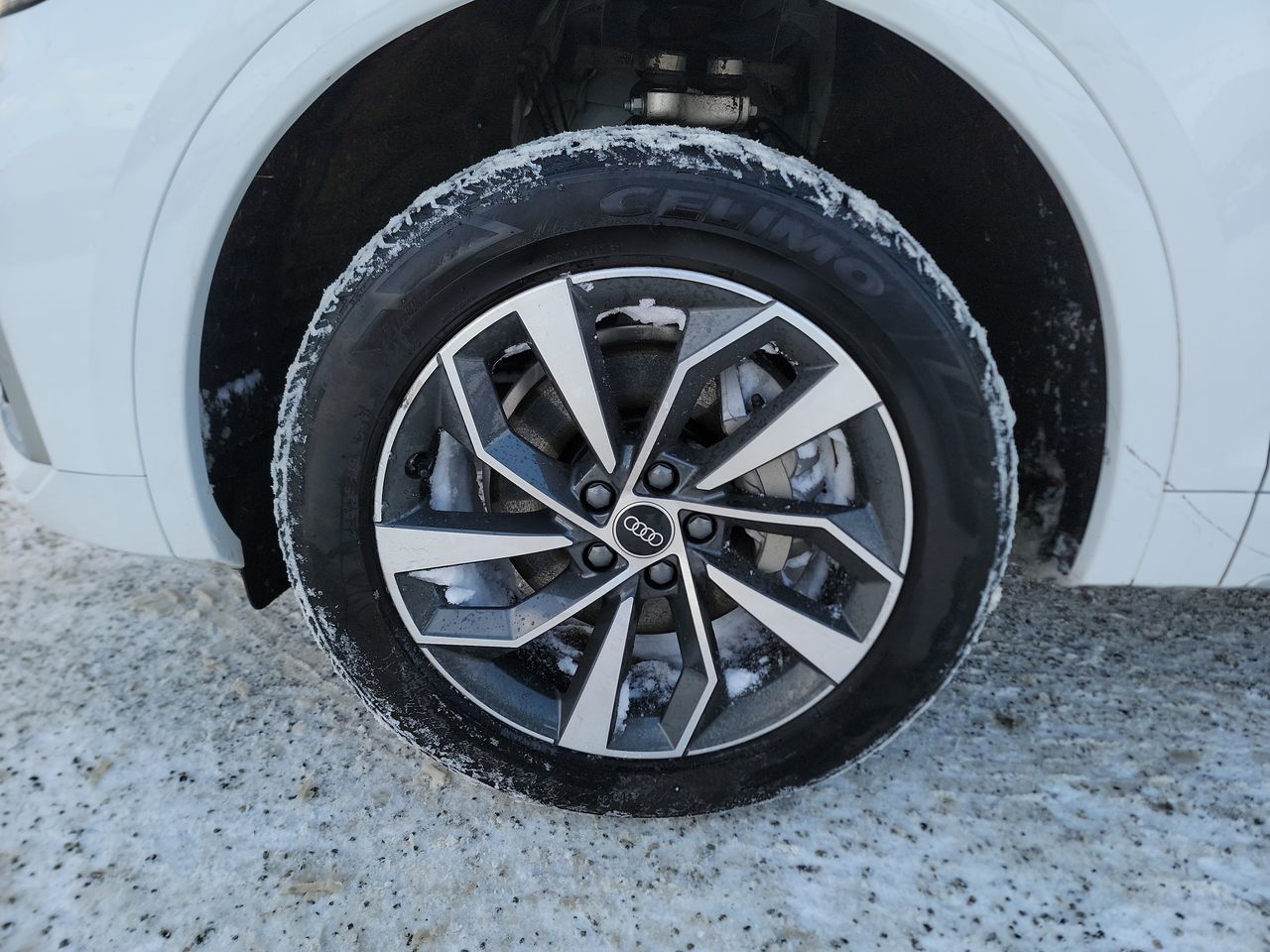 Thumbnail: 2024 Audi Q5 - 10