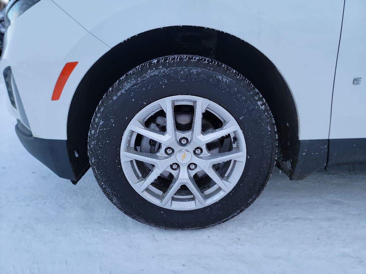 Thumbnail: 2024 Chevrolet Equinox - 10