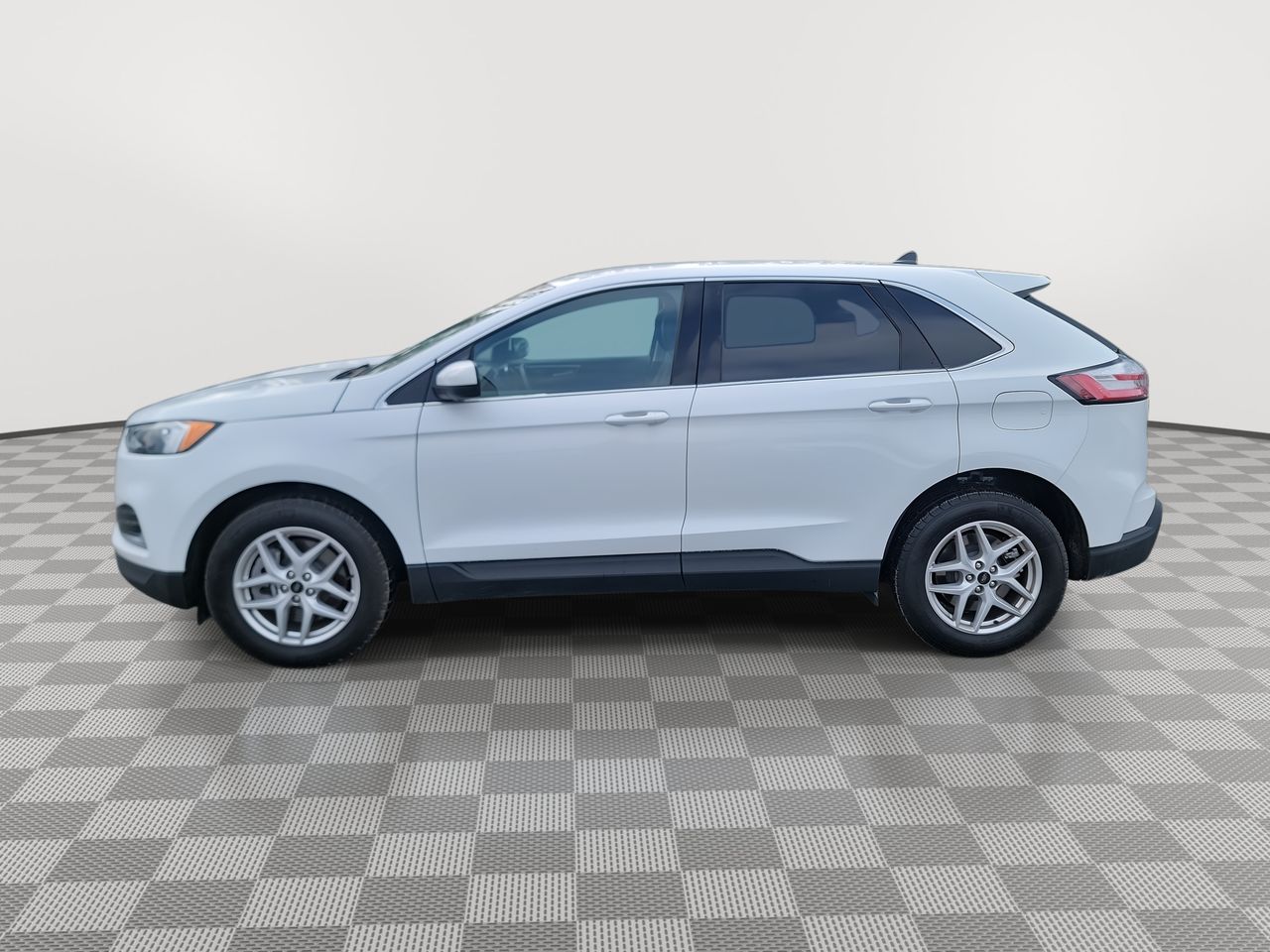 2024 Ford Edge SEL 5