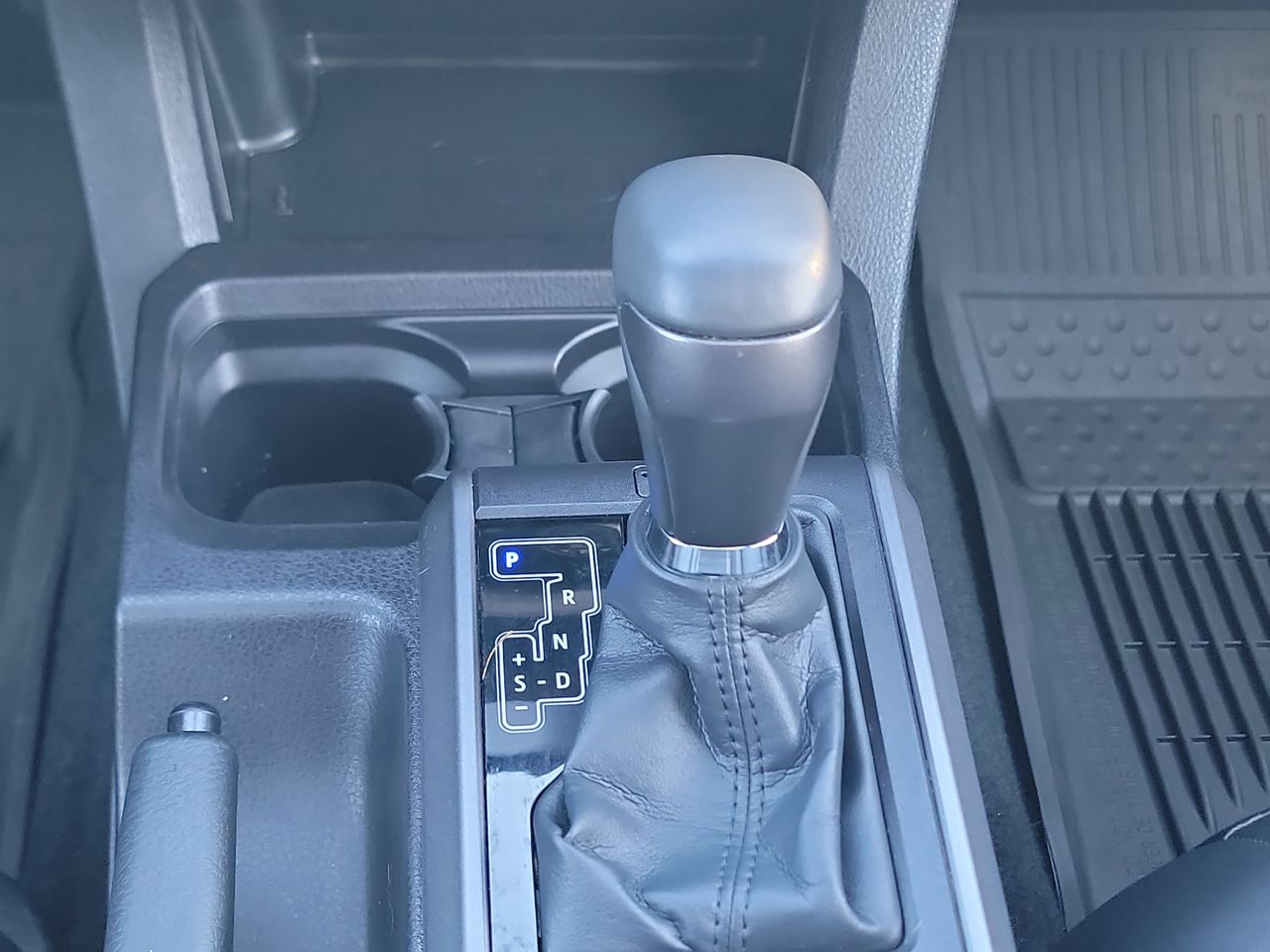 Thumbnail: 2023 Toyota Tacoma - 18