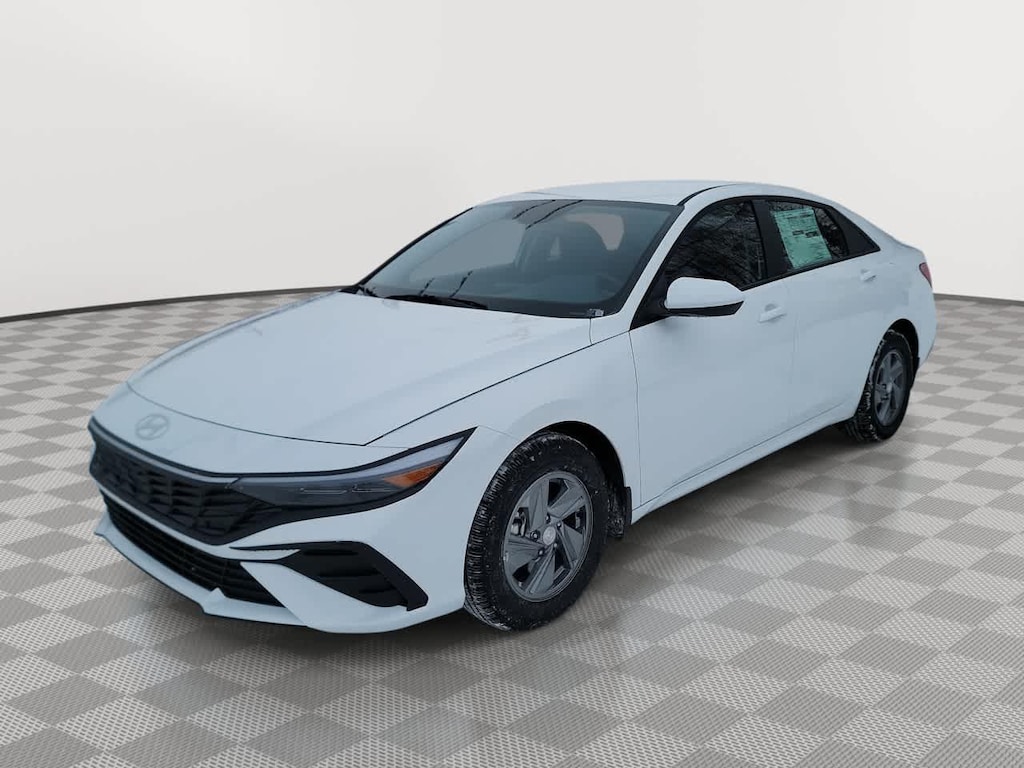 New 2026 Hyundai Elantra SE Sedan