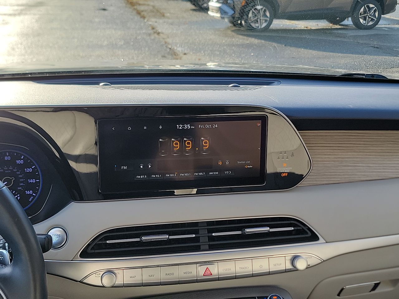 Thumbnail: 2022 Hyundai Palisade - 16