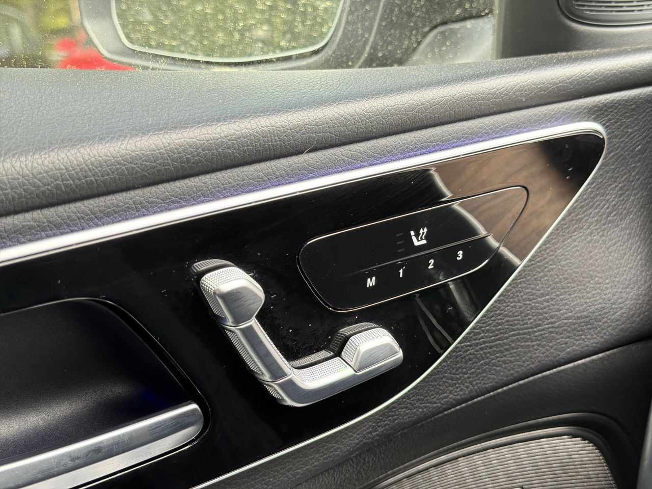 Thumbnail: 2022 Mercedes-Benz C-Class - 12