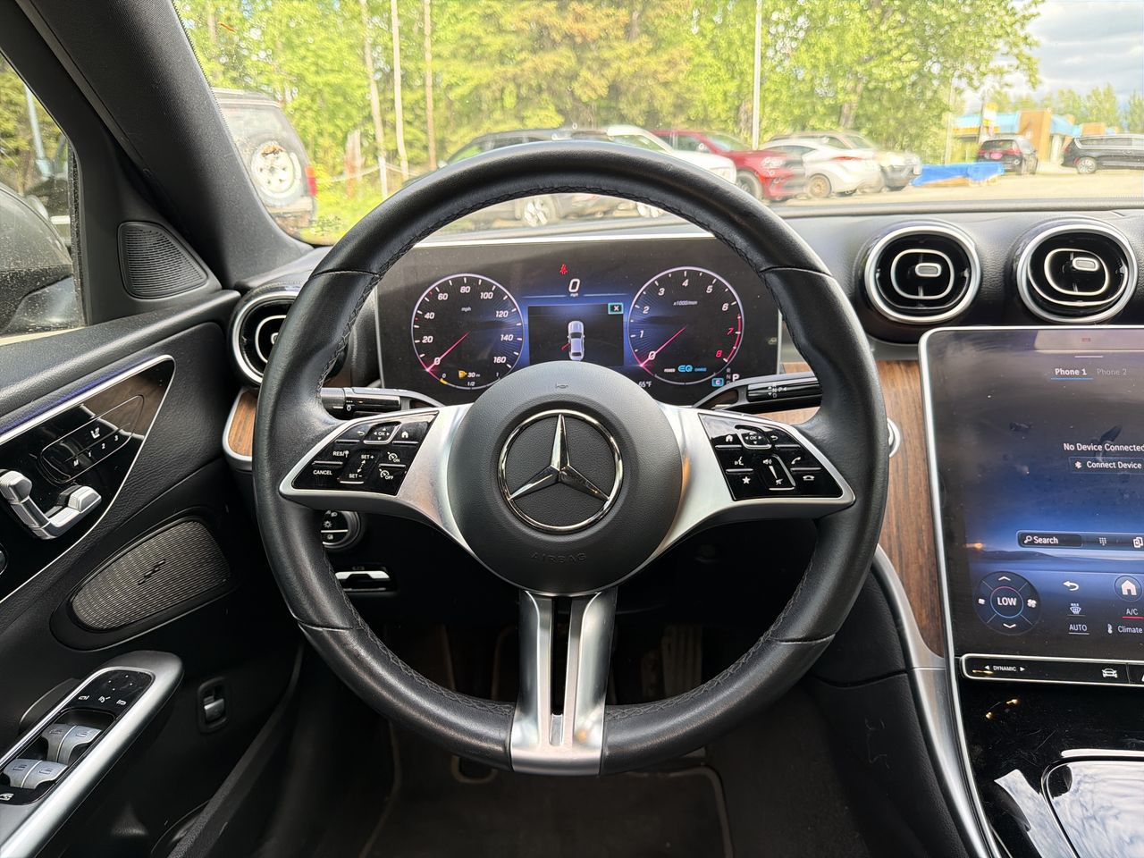 Thumbnail: 2022 Mercedes-Benz C-Class - 14