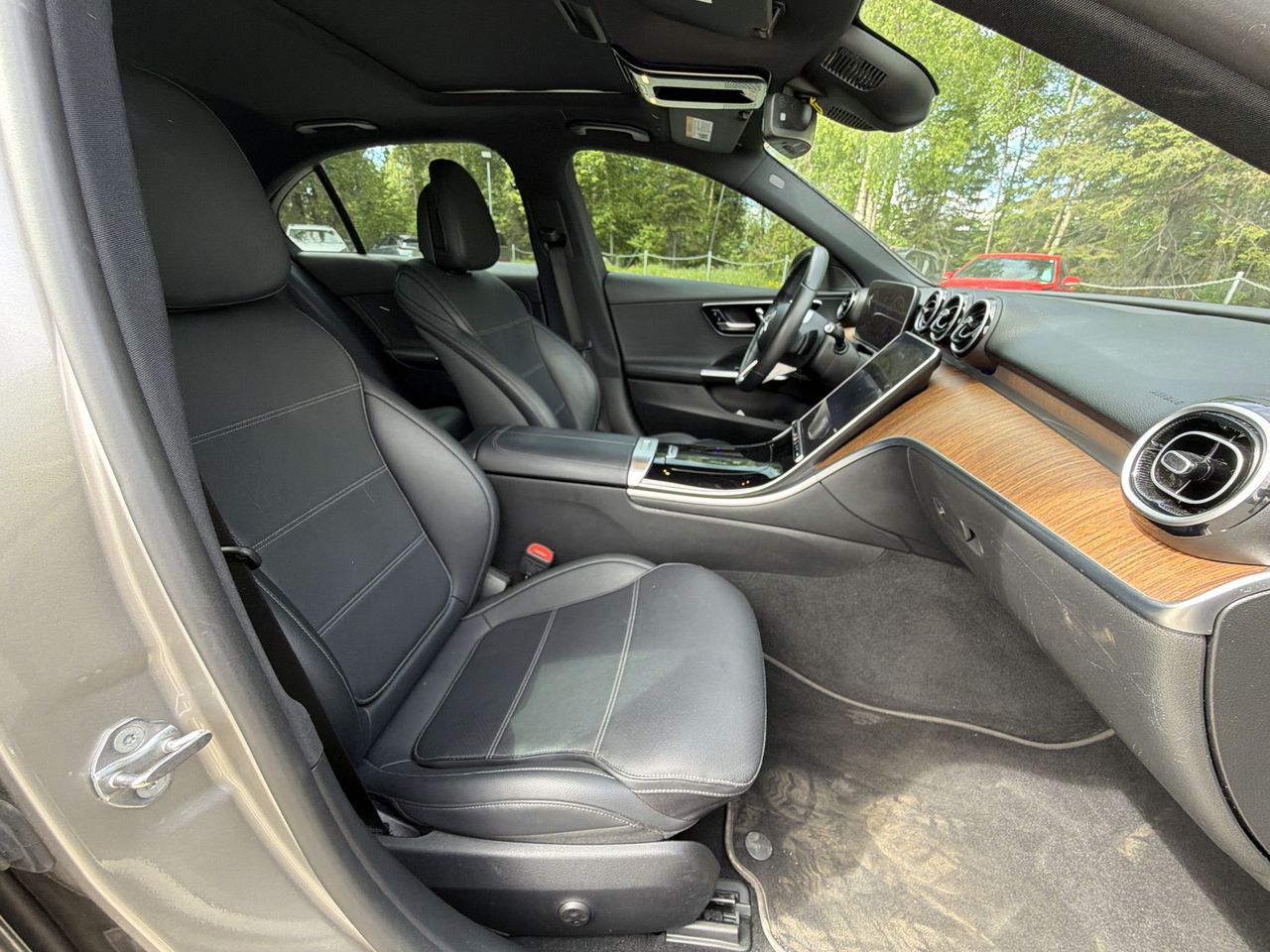 Thumbnail: 2022 Mercedes-Benz C-Class - 20