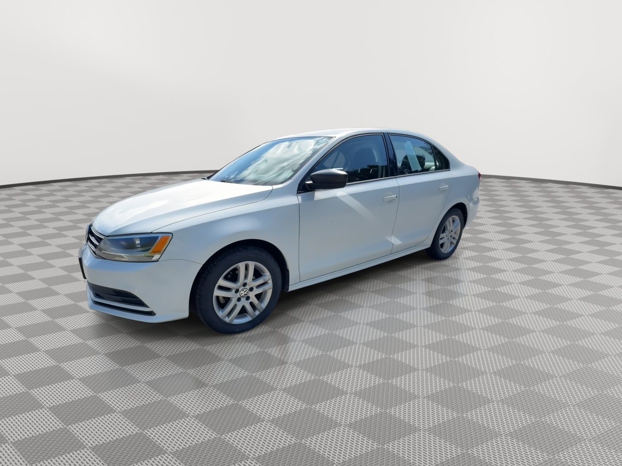 Thumbnail: 2015 Volkswagen Jetta - 4