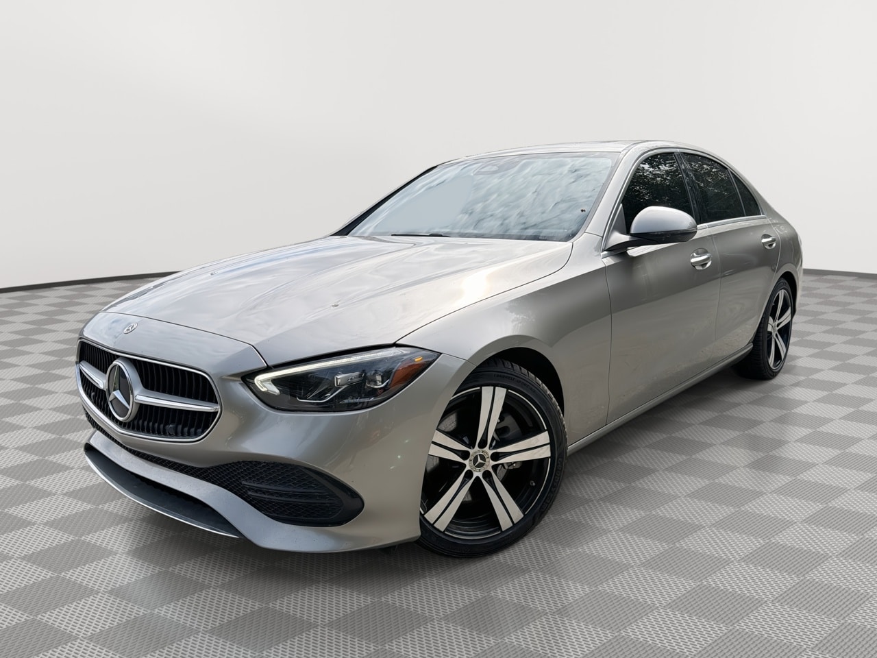 Thumbnail: 2022 Mercedes-Benz C-Class - 1