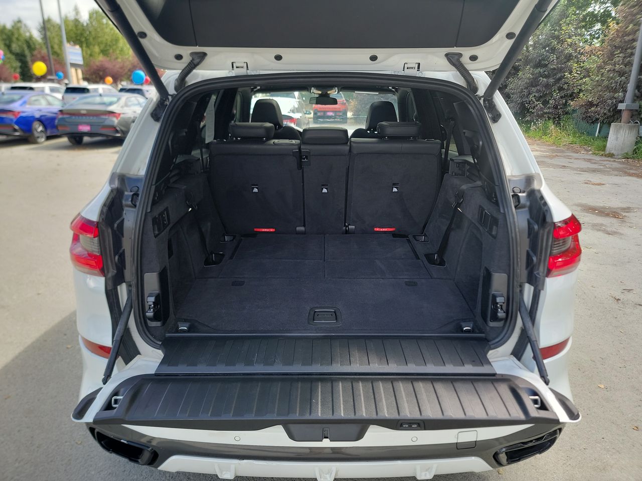 Thumbnail: 2020 BMW X5 - 24