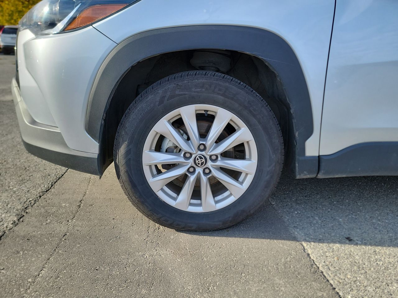 Thumbnail: 2022 Toyota Corolla Cross - 10