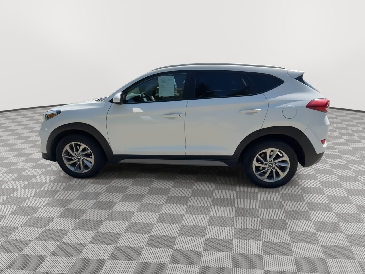 Thumbnail: 2018 Hyundai Tucson - 5