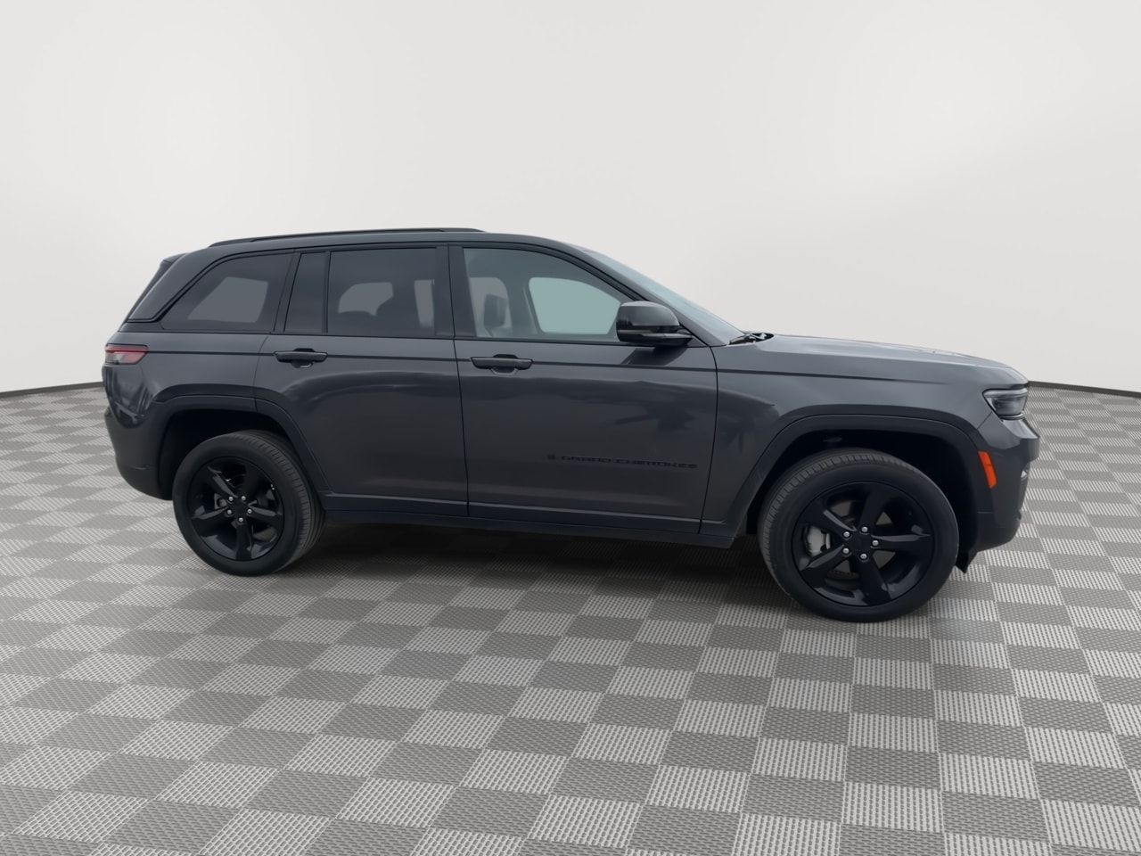 Thumbnail: 2023 Jeep Grand Cherokee - 9