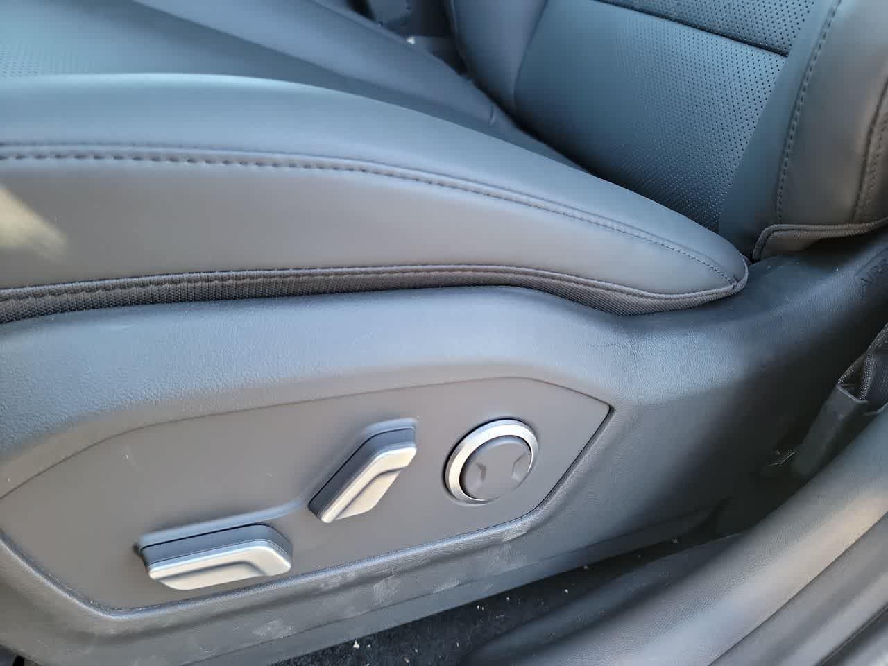 Thumbnail: 2026 Hyundai Santa Fe - 12