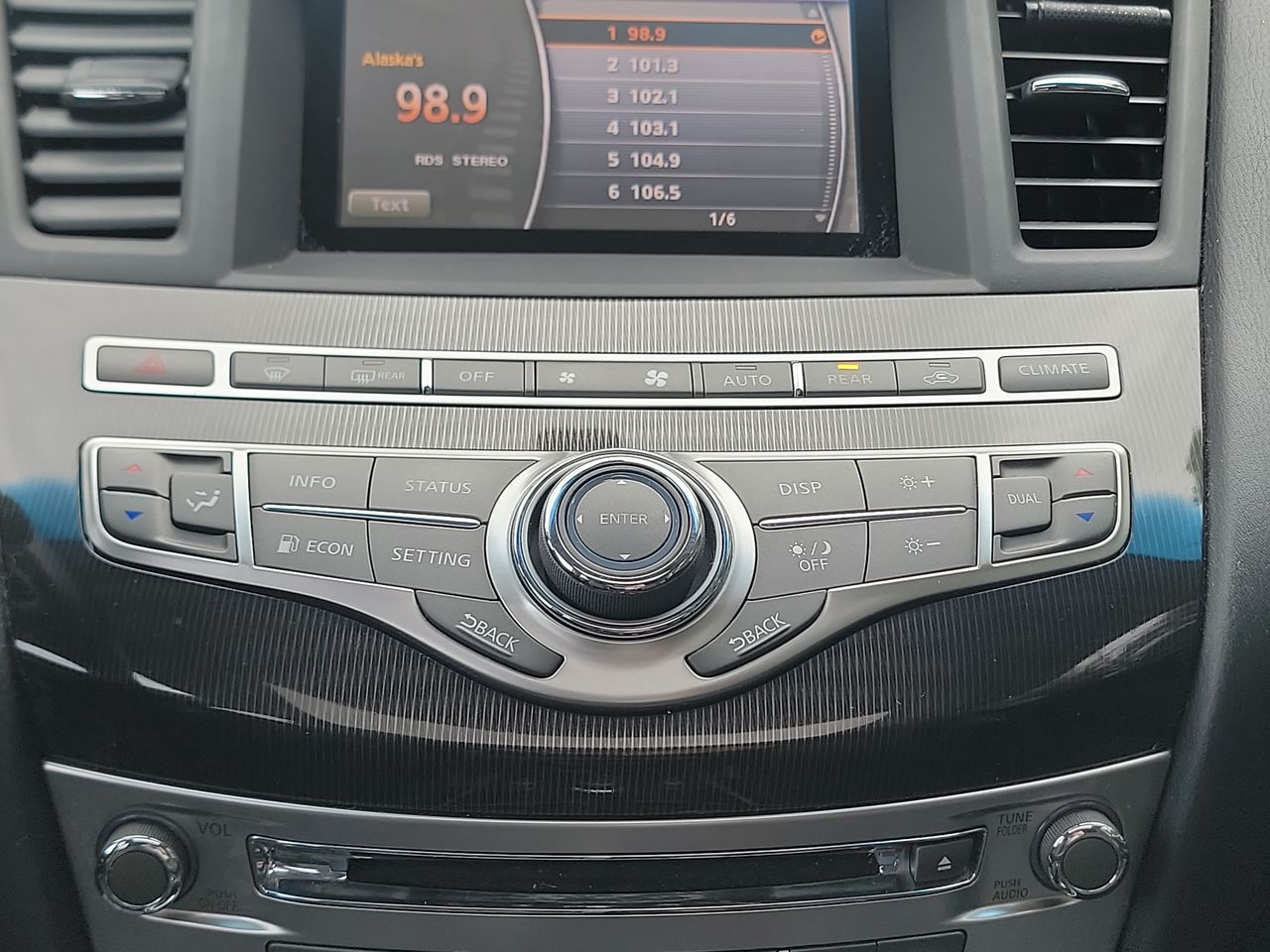 Thumbnail: 2016 INFINITI QX60 - 18