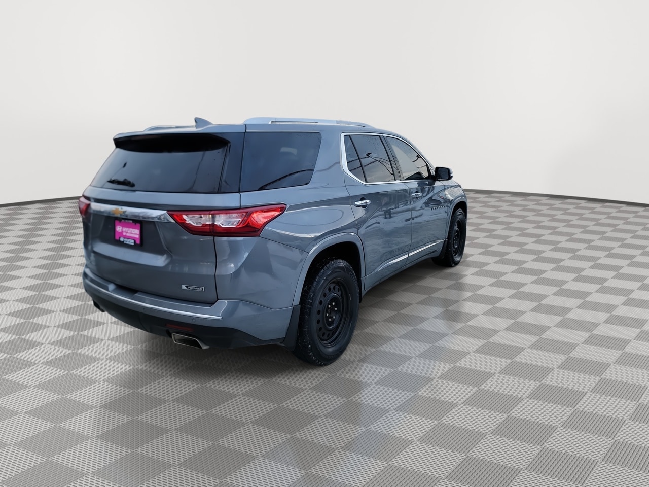 Thumbnail: 2018 Chevrolet Traverse - 8