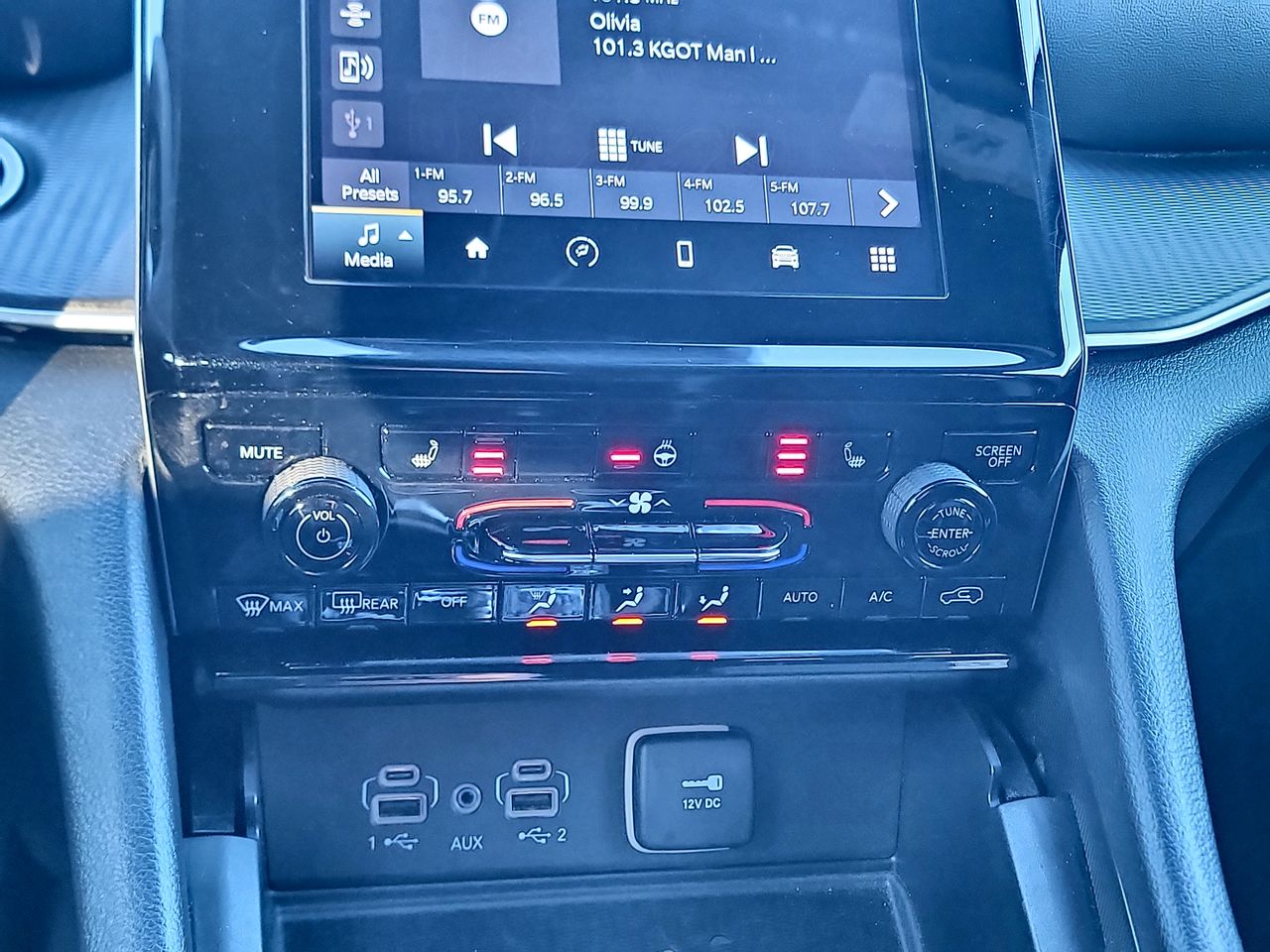 Thumbnail: 2024 Jeep Grand Cherokee L - 18