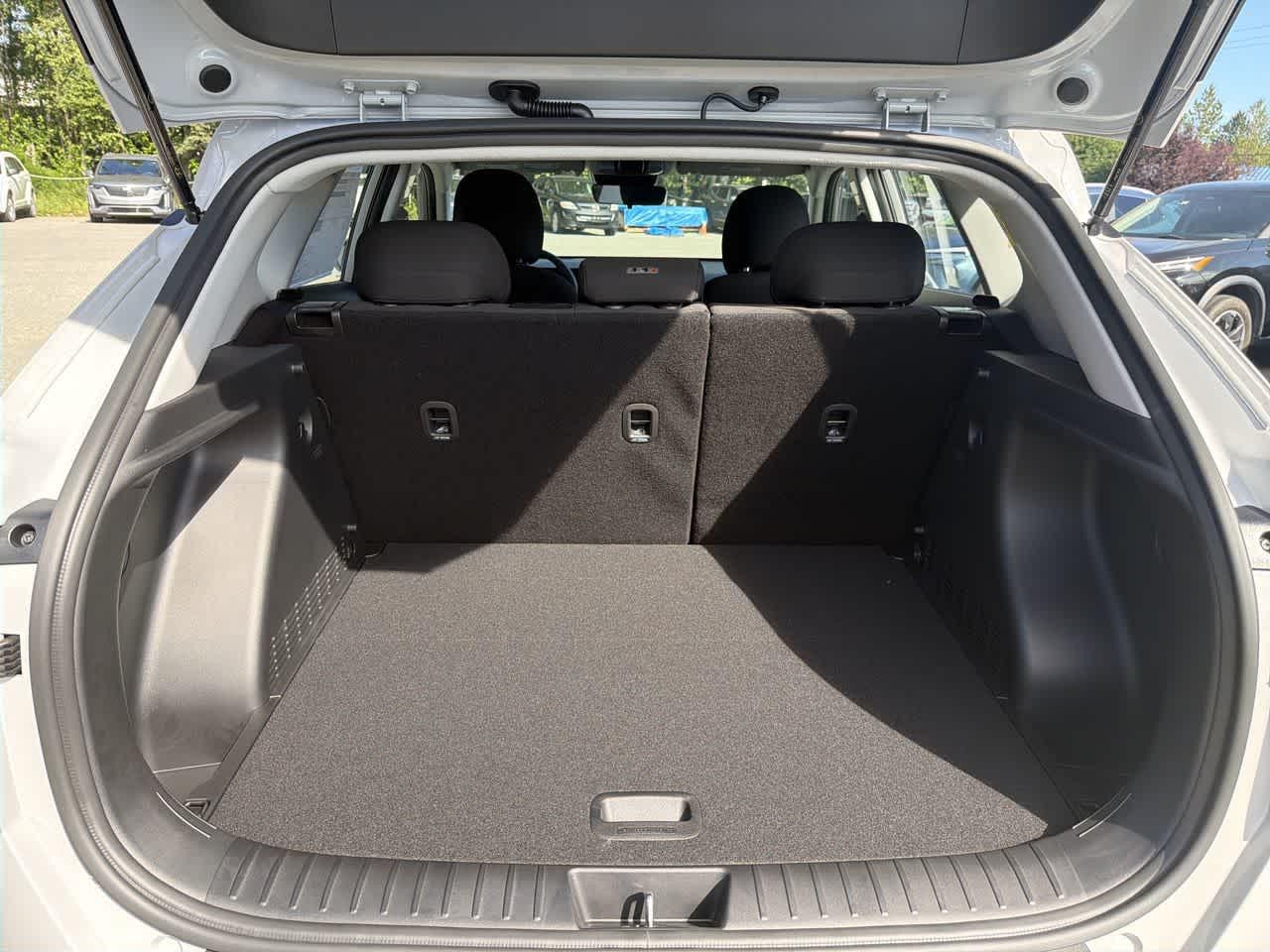 2027 Hyundai Kona Essential - Photo 21