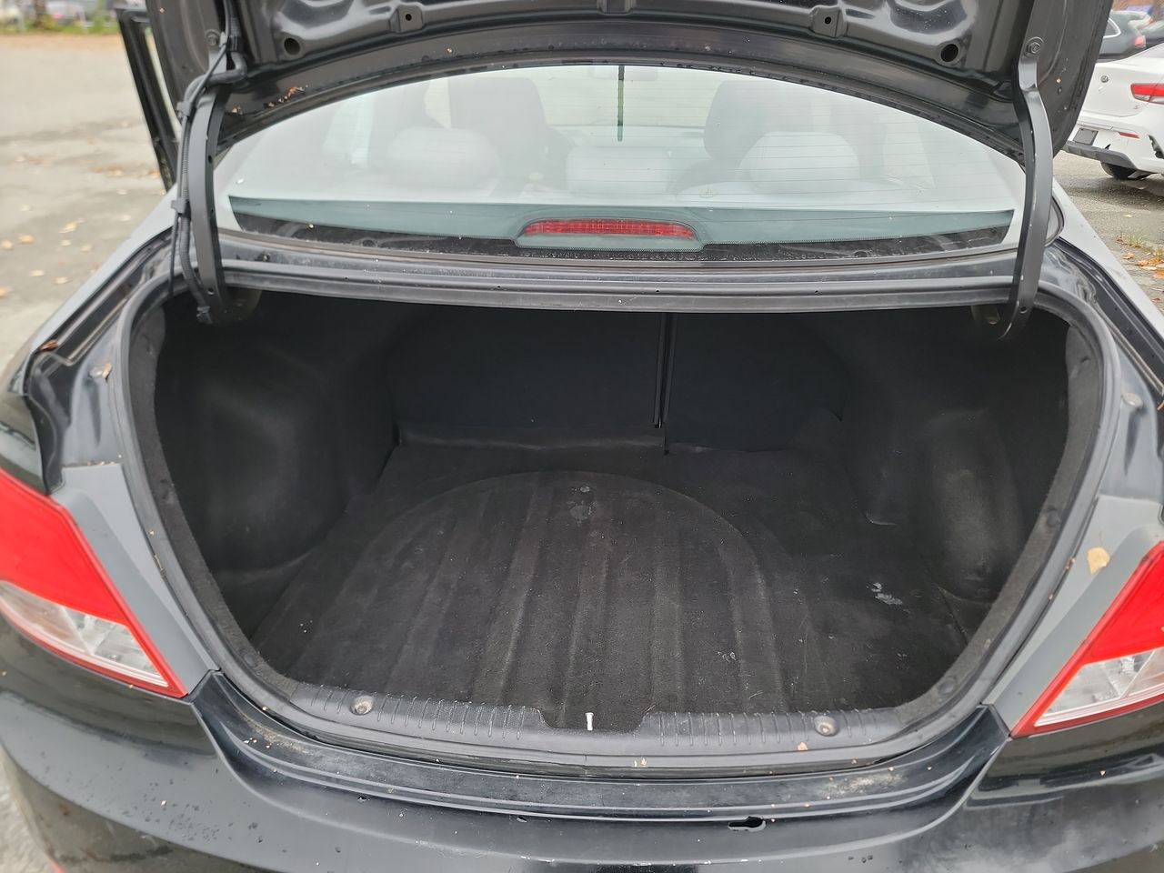 Thumbnail: 2017 Hyundai Accent - 21