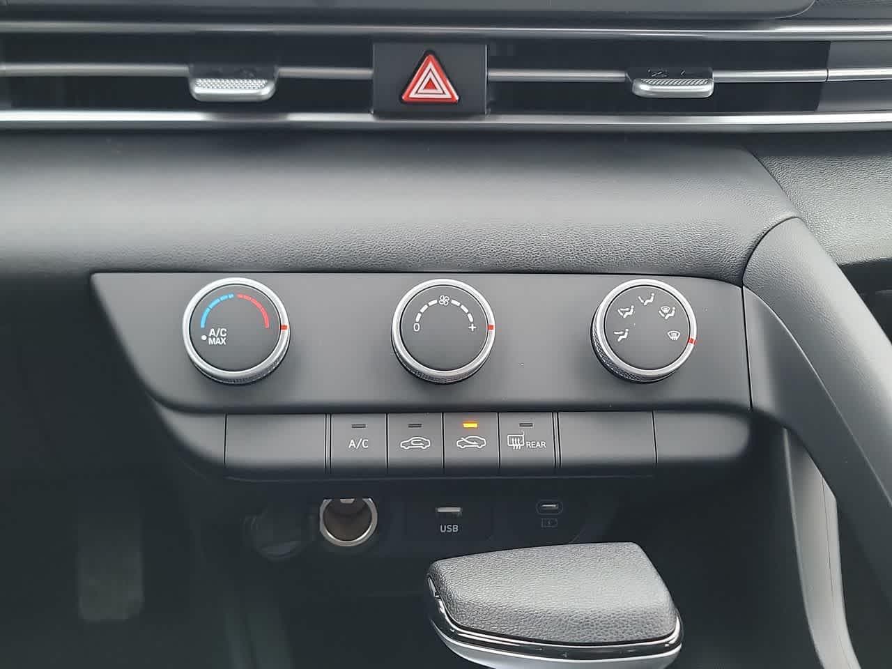 Thumbnail: 2026 Hyundai Elantra - 18